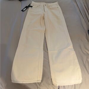 Rag & Bone The Shea jeans. New with tags. Never worn.